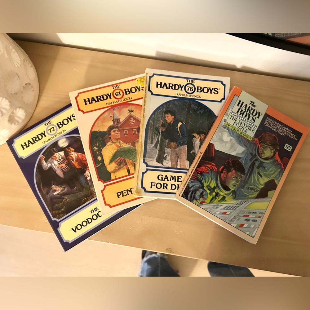 Vintage Hardy Boys 4-Book Set Skyfire Game Plan Pentagon Spy Voodoo Plot